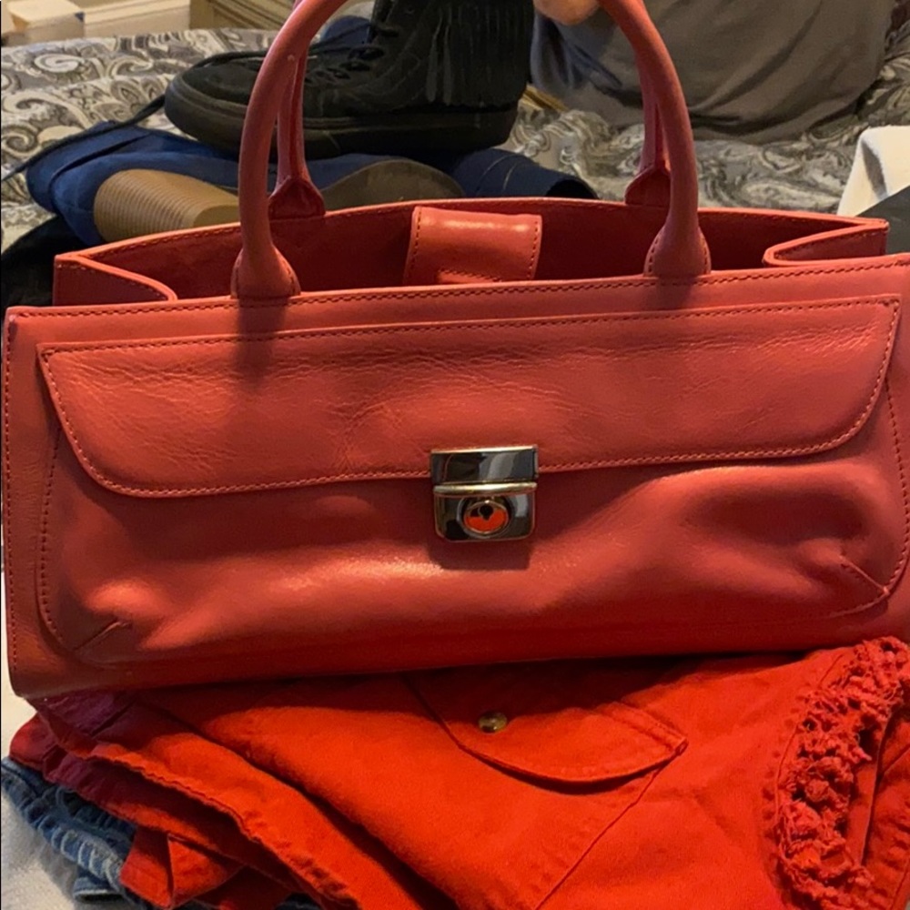 Clutch purse with handles